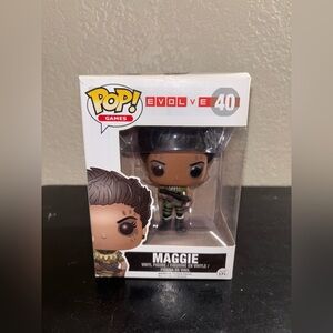 Evolve Maggie Funko Pop! *DAMAGED*